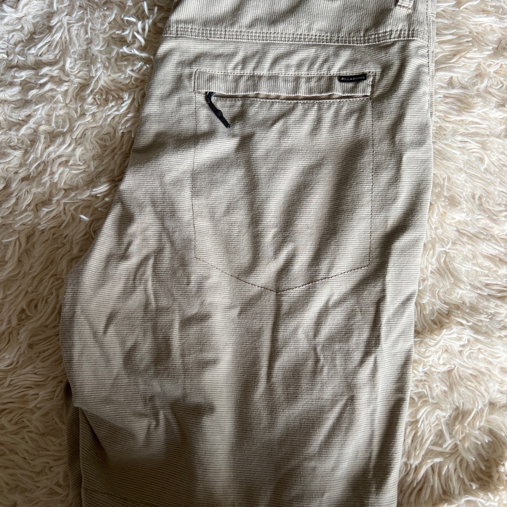 Billabong shorts
